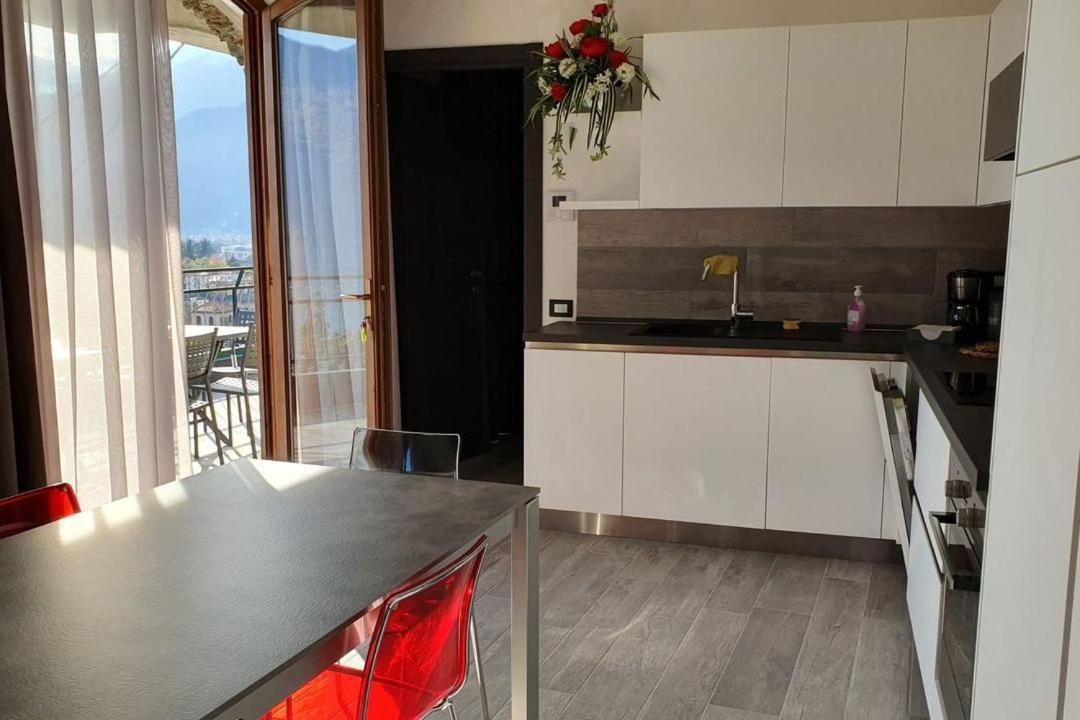 Apartment Panorama Gravedona Bagian luar foto