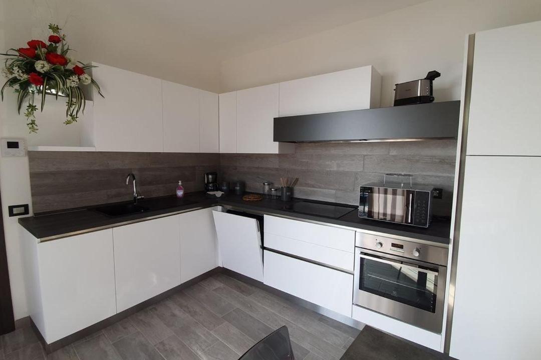 Apartment Panorama Gravedona Bagian luar foto